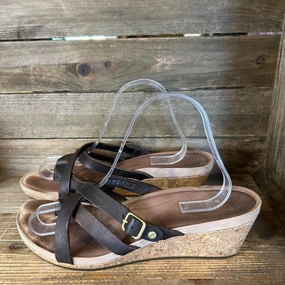 Womens UGG Adalie Wedge Heeled Strappy Brown Leather Slides Sandals Size 10 M - Picture 2 of 6